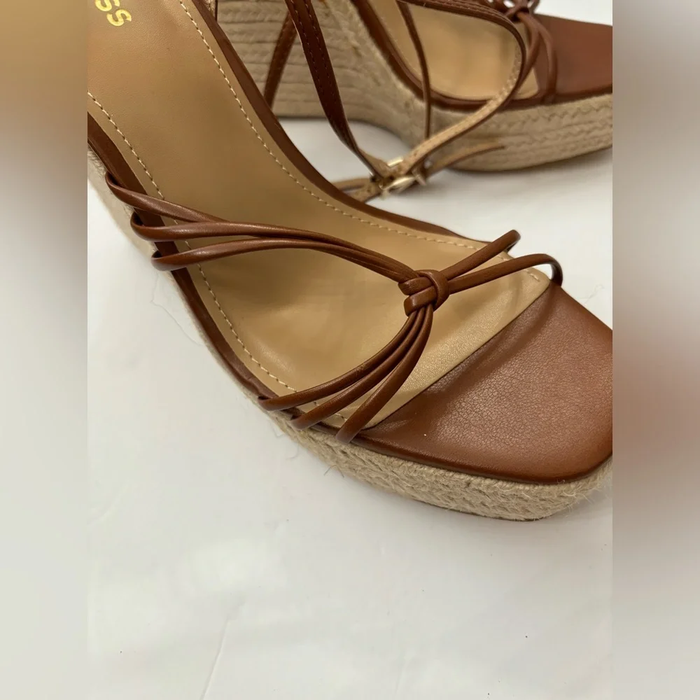 Express Women Brown Tan Wedge Platform Strappy Sandals Size 8 Casual Weekend